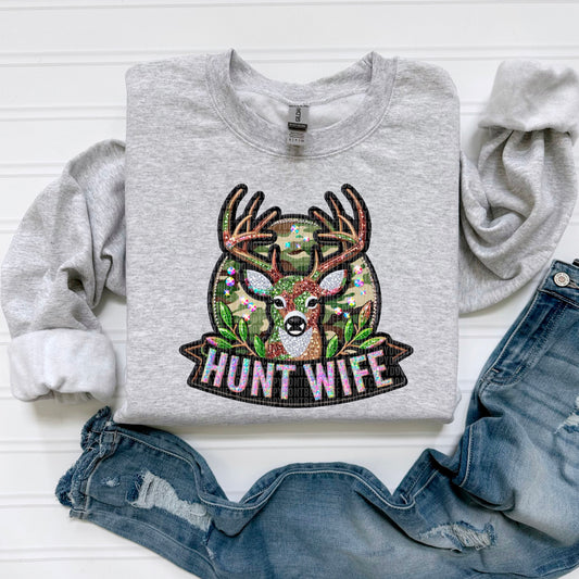 Hunt Wife Deer